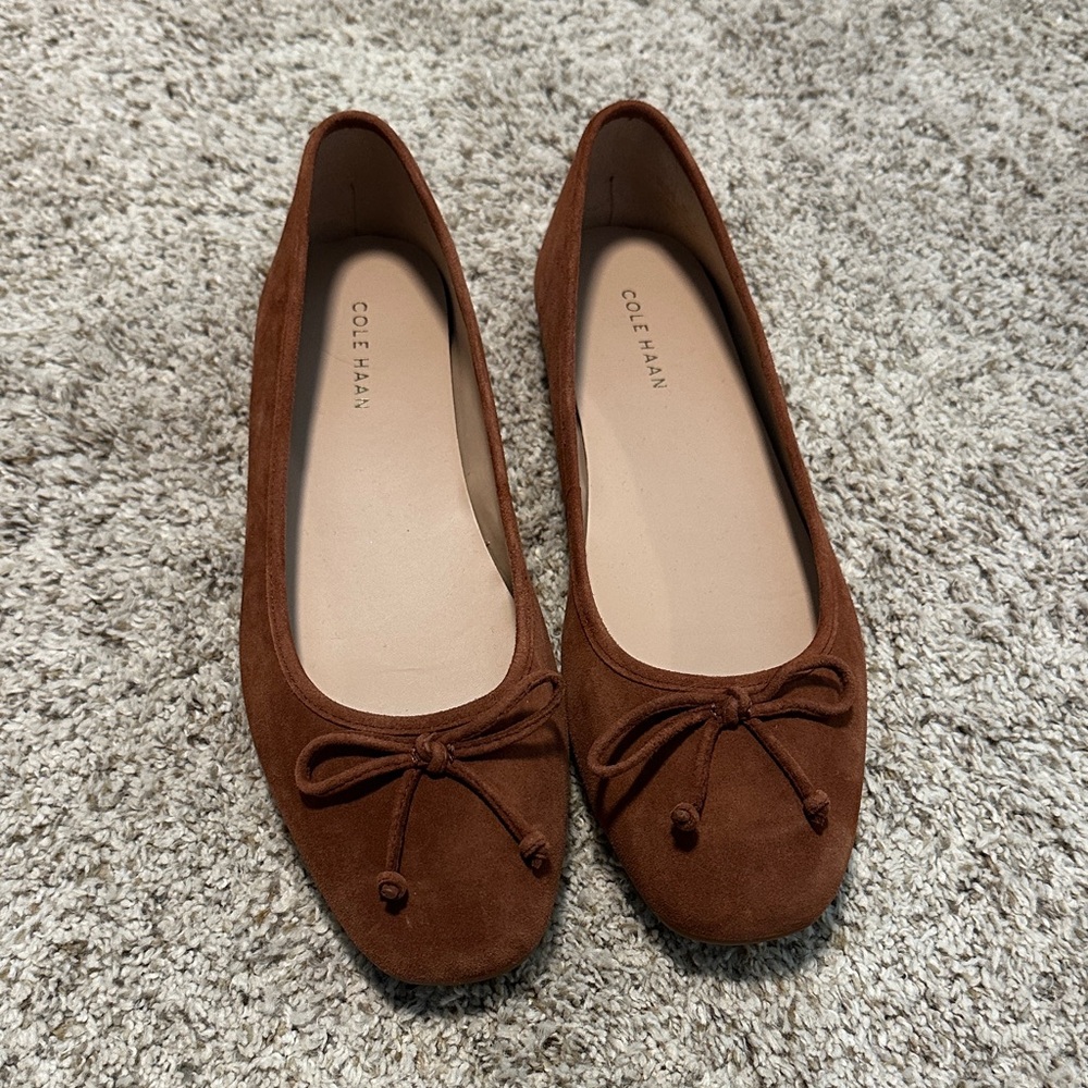 Cole Haan Women's Flats in Rust Brown